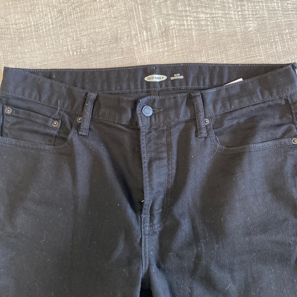 Old navy jeans never fade 34